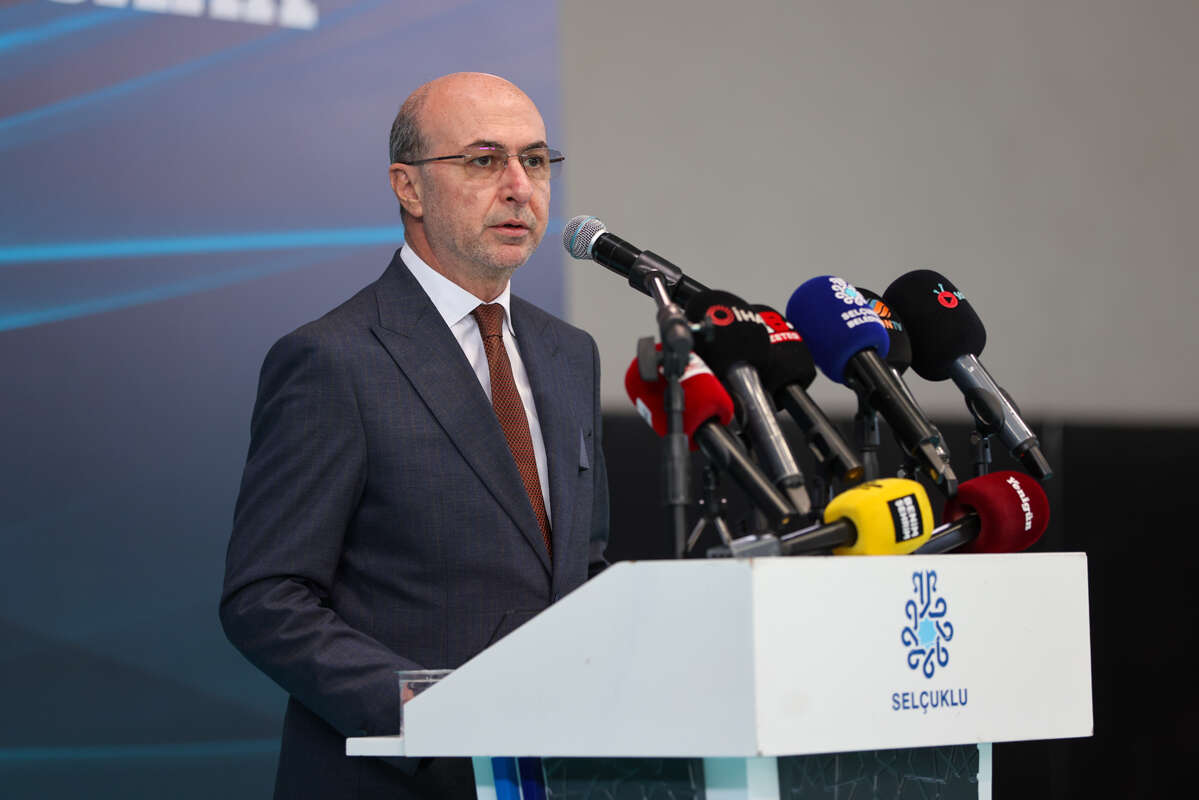 Selçuklu Fen Lisesi öğrencilerine 67 milyonluk spor yatırımı 3